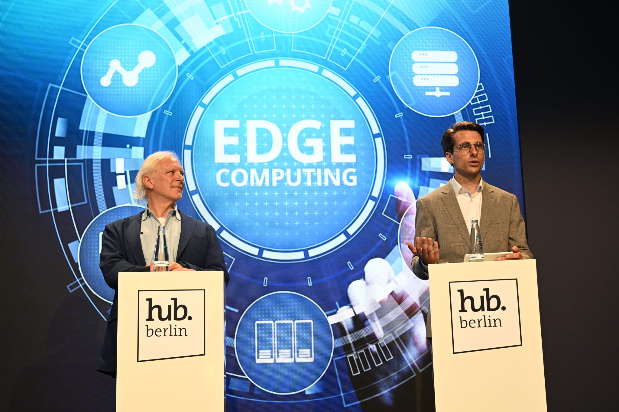 Digitale Resilienz in der GeoBox-Infrastruktur - Hub Berlin 2022 - EF Digitale Resilienz in der GeoBox-Infrastruktur - Hub Berlin 2022 - EF